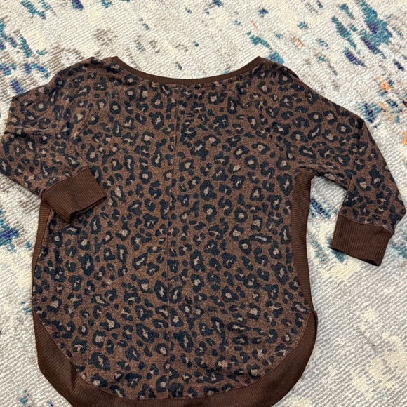 New with tags animal leopard print ladies women 3/4 sleeve blouse top shirt sz S - Picture 7 of 9